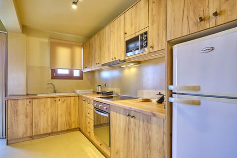 Èmar Tulum Maisonette Arillas Corfu Kitchen