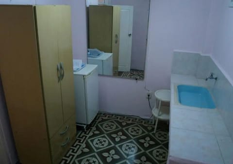 Comfort Double Room | Bathroom | Shower, rainfall showerhead, free toiletries, hair dryer
