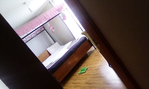 Double Room | Free WiFi, bed sheets