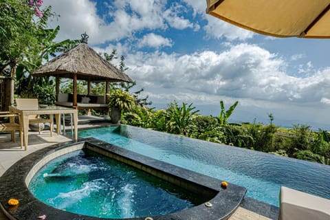 One Bedroom Villa with Horizontal Pool with Free Daily Afternoon Tea | In-room safe, individually decorated, individually furnished, desk