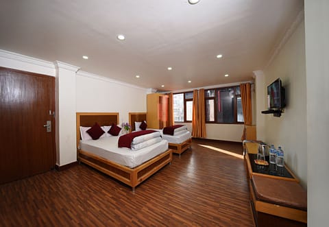 Deluxe Twin Room | Free WiFi