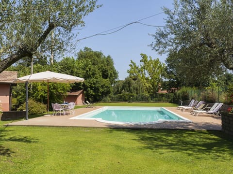 Plant, Water, Property, Sky, Swimming Pool, Tree, Shade, Grass, Land Lot, Leisure