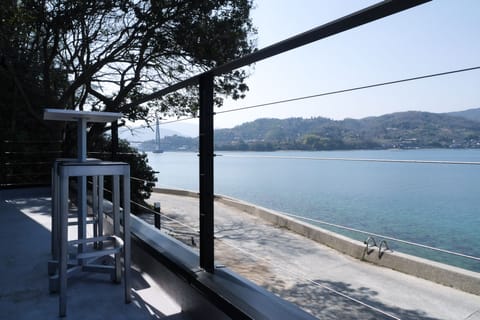 Oceanfront Room | Balcony