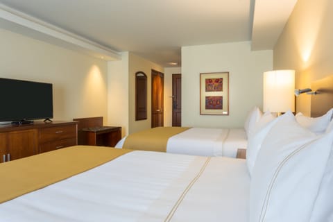 Superior Room, 2 Double Beds | Premium bedding, down comforters, memory foam beds, minibar