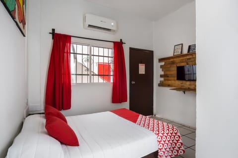 Standard Room, 1 Double Bed | Free WiFi, bed sheets