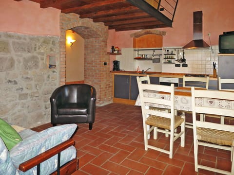 Swimming Pool, Farmhouse, Estate, Villa, Resort, Eco Hotel, Hacienda, Backyard