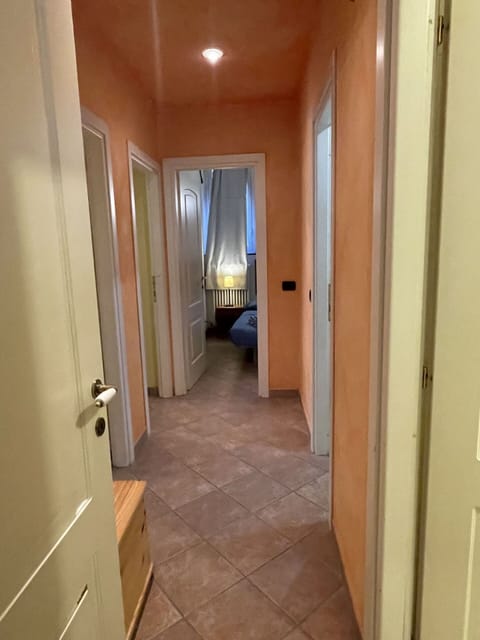 Wood, Flooring, Floor, Wood Stain, Ceiling, Room, Hardwood, Molding, Varnish