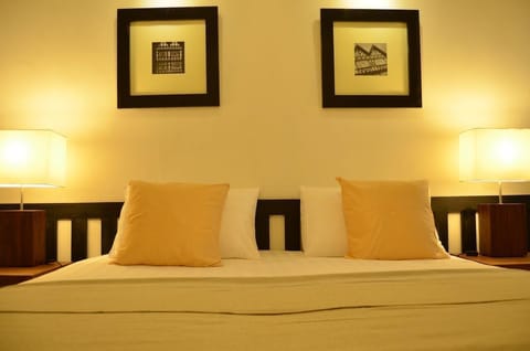 Standard Room | In-room safe, blackout drapes, free WiFi, bed sheets