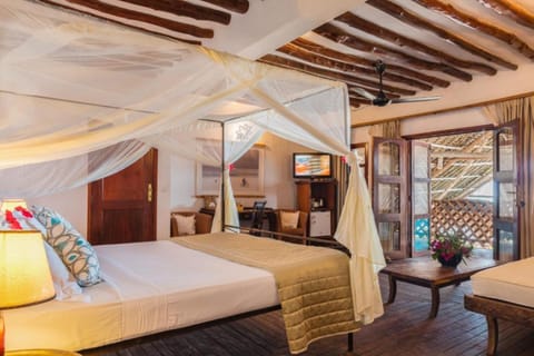 Junior Suite Ocean View with terrace | Premium bedding, minibar, in-room safe, free WiFi