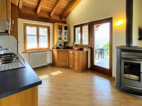 Cabinetry, Property, Kitchen Sink, Countertop, Sink, Furniture, Kitchen Appliance, Window, Kitchen, Wood