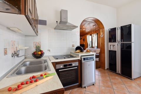 Pleasant and practical kitchen