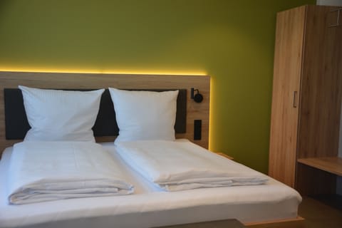 Double Room | Premium bedding, desk, laptop workspace, blackout drapes