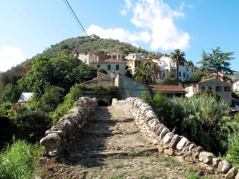 Furniture, Comfort, Wood, Bed, Lighting, Shade, Window, Floor, Flooring