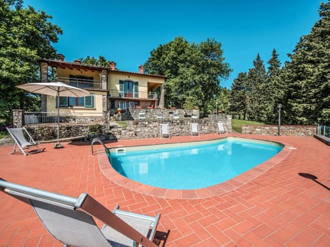 Swimming Pool, Property, Real Estate, Vacation, Building, House, Leisure, Residential Area, Estate, Azure