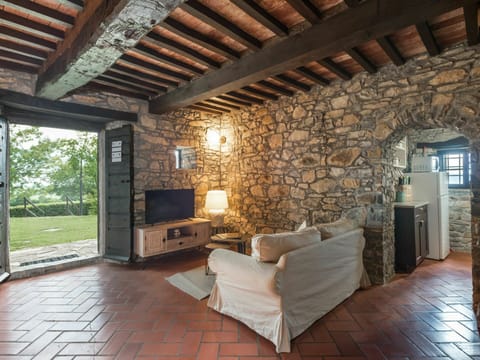 Property, Picture Frame, Building, Wood, Interior Design, Lighting, Architecture, Plant, Floor, Beam