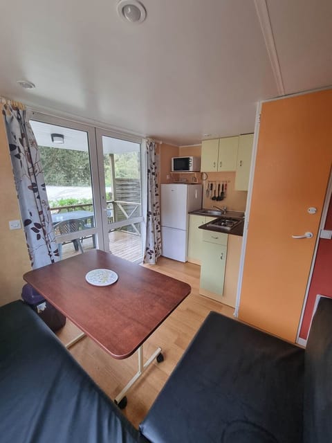 Camping l'Orée Des Cévennes cuisine