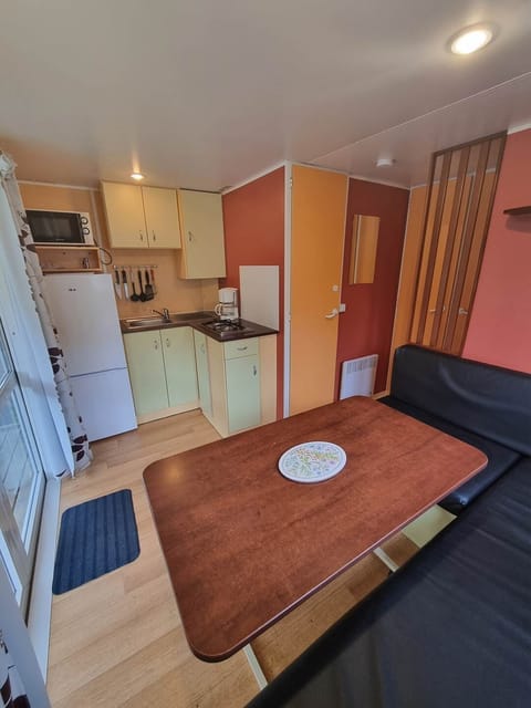 Camping l'Orée Des Cévennes cuisine (2)