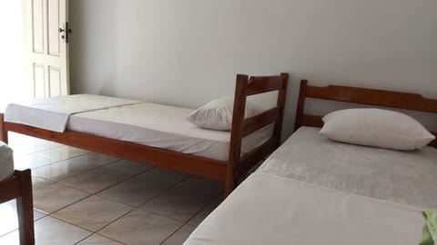 Triple Room | Free WiFi, bed sheets