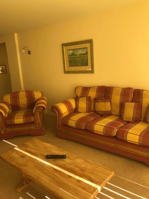 24-inch TV with digital channels