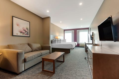 Suite, 2 Queen Beds, Non Smoking, Refrigerator & Microwave (with Sofabed) | Desk, laptop workspace, iron/ironing board, free WiFi