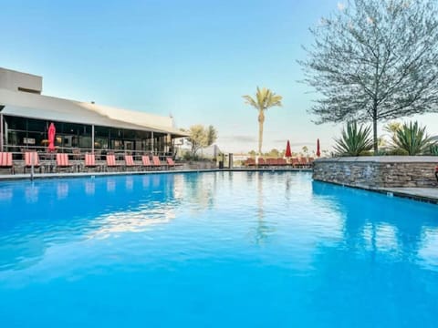 Enjoy full access to the Resort Restaurant, Bar, & Heated Pool