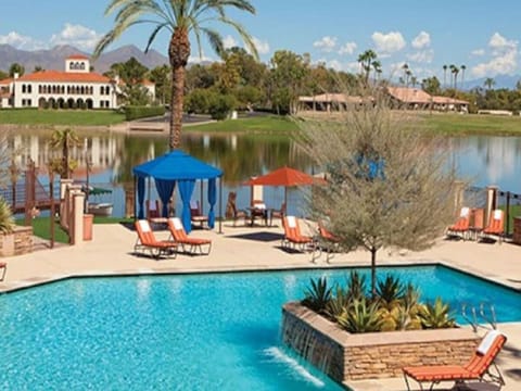 Enjoy full access to the Resort Restaurant, Bar, & Heated Pool