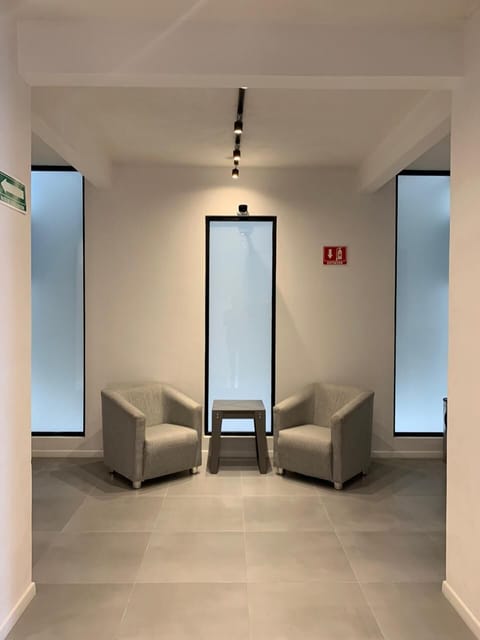 55-inch Smart TV with cable channels, TV, Netflix