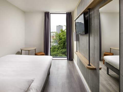 Double Room, 1 Double Bed | Desk, blackout drapes, free WiFi, bed sheets