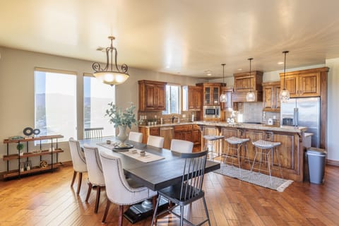 Dining Area and Kitchen