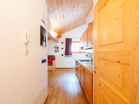 Cabinetry, Countertop, Building, Interior Design, Wood, Floor, Flooring, Drawer, Wood Stain, Hardwood