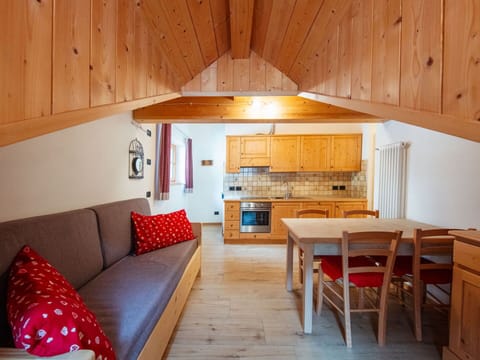 Furniture, Property, Couch, Cabinetry, Countertop, Wood, Interior Design, Table, Floor, Flooring