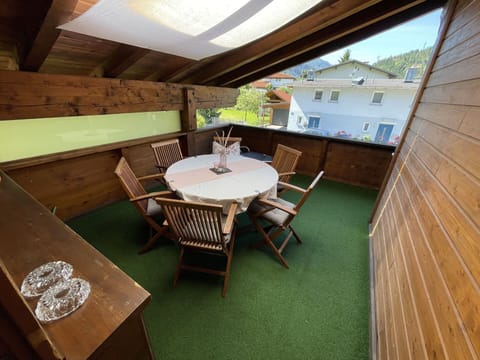 Table, Property, Furniture, Building, Chair, Wood, Interior Design, Window, Outdoor Furniture, Architecture