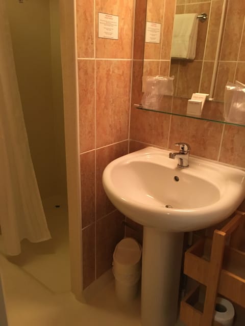 Standard Double Room, Ensuite (Room 1)