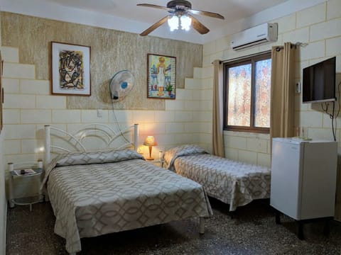 Comfort Triple Room | Individually decorated, individually furnished, iron/ironing board