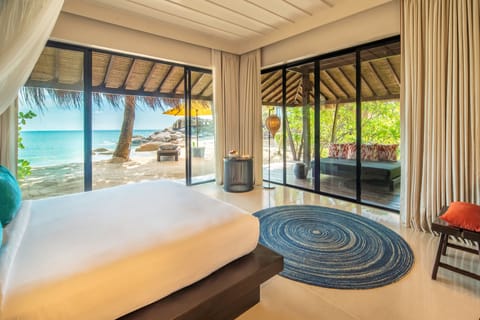 Rasa Ocean Front Deluxe | Premium bedding, Select Comfort beds, minibar, in-room safe