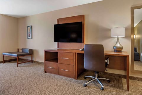 Suite, 2 Queen Beds, Non Smoking | Premium bedding, pillowtop beds, desk, laptop workspace