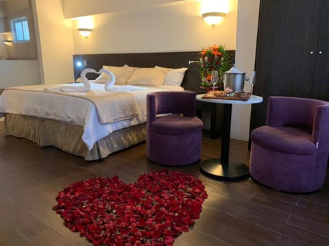 Suite | Iron/ironing board, free WiFi