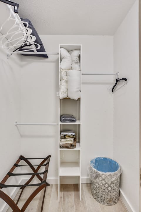 Master Bedroom Closet