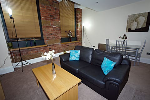 Classic Apartment | Living room | Flat-screen TV