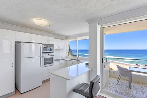 Standard Apartment, 2 Bedrooms, Ocean View | Private kitchen | Full-size fridge, microwave, stovetop, dishwasher