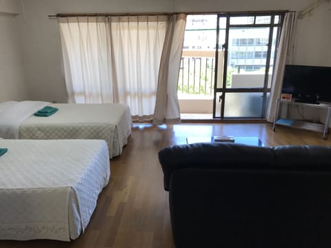 Family Twin Room | Egyptian cotton sheets, desk, iron/ironing board, free WiFi