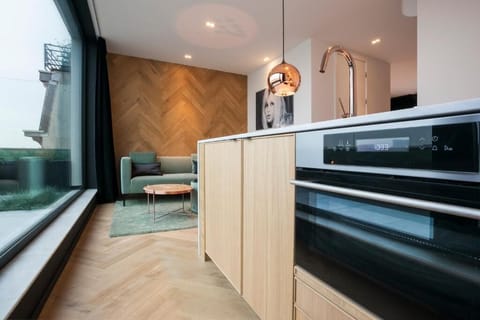 Terrace Suite, Amazing Riverview | Premium bedding, memory foam beds, individually decorated, free WiFi