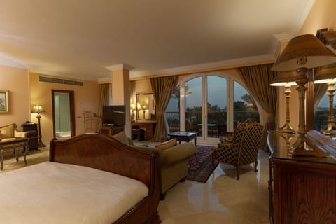 Superior Room, Multiple Beds, Sea View (Nazli Villa) | Egyptian cotton sheets, hypo-allergenic bedding, minibar, in-room safe