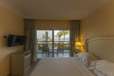 Superior Room, Multiple Beds, Sea View (Giza Villa) | Egyptian cotton sheets, hypo-allergenic bedding, minibar, in-room safe