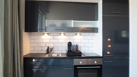 Comfort Apartment | Private kitchenette | Oven, stovetop, espresso maker, coffee/tea maker