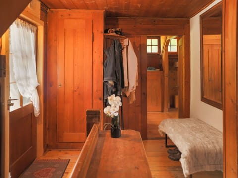 Property, Wood, Comfort, Interior Design, Floor, Bed, Wood Stain, Flooring, Plant, Bed Frame