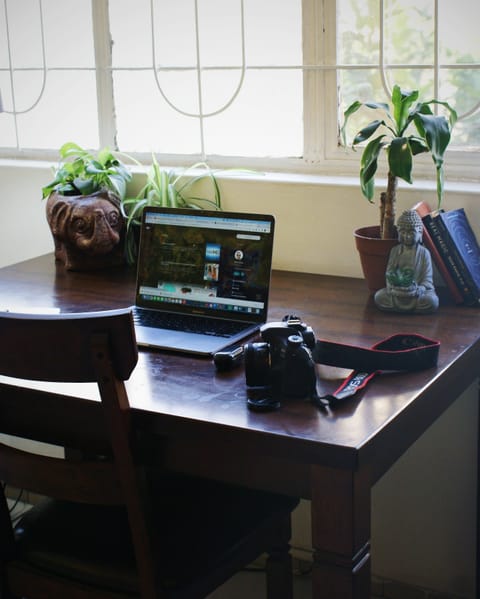 Buda | Desk, laptop workspace, iron/ironing board, free WiFi