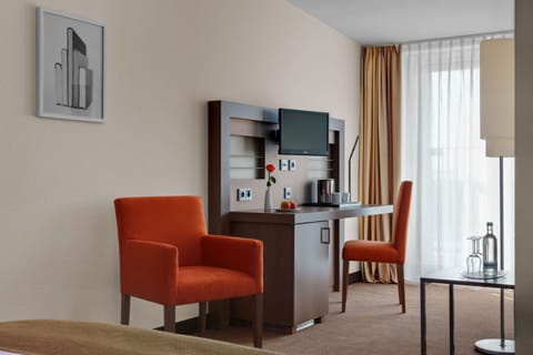 Superior Room, 1 Double Bed | Hypo-allergenic bedding, down comforters, minibar, in-room safe