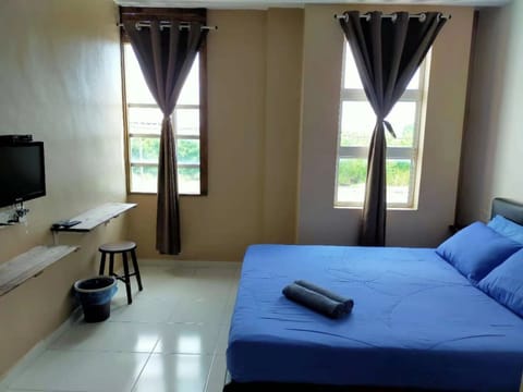 Double Room | Laptop workspace, soundproofing, free WiFi