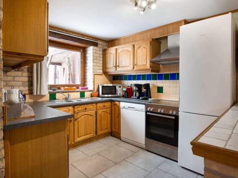 House | Private kitchen | Highchair